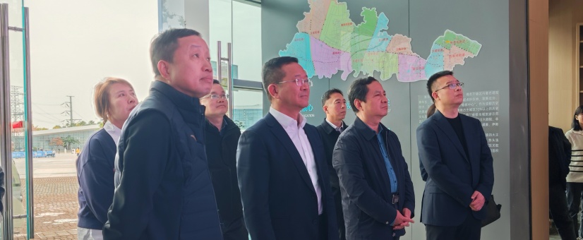 中國樂凱與保定市競(jìng)秀區(qū)共同赴成都傳媒集團(tuán)考察交流